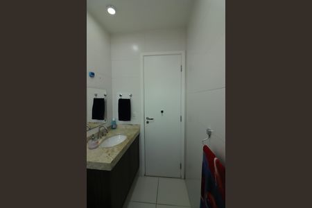 Apartamento à venda com 118m², 3 quartos e 2 vagasSuíte 2 Banheiro 