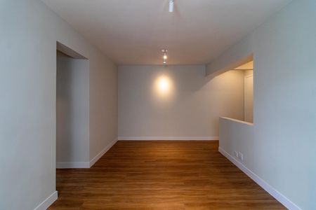 Sala de apartamento à venda com 2 quartos, 80m² em Perdizes, São Paulo