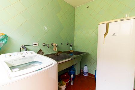 Casa à venda com 450m², 4 quartos e 15 vagasÁrea de Serviço