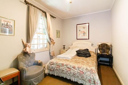 Casa à venda com 450m², 4 quartos e 15 vagasSuíte 2