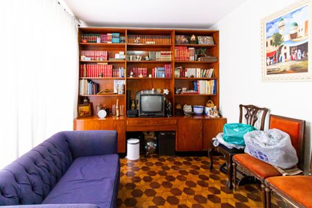 Casa à venda com 450m², 4 quartos e 15 vagasEscritório