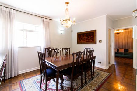 Casa à venda com 450m², 4 quartos e 15 vagasSala de Jantar