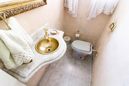 Casa à venda com 450m², 4 quartos e 15 vagasLavabo