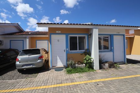Casa de condomínio à venda com 50m², 2 quartos e 1 vagaÁrea comum