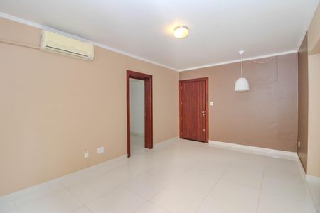 Sala de apartamento para alugar com 2 quartos, 79m² em São João, Porto Alegre