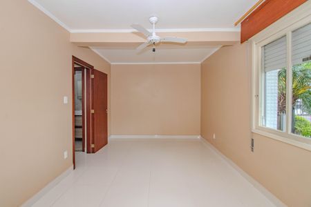 Quarto 2 de apartamento para alugar com 2 quartos, 79m² em São João, Porto Alegre