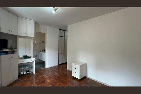 Apartamento para alugar com 117m², 3 quartos e 2 vagasSuite