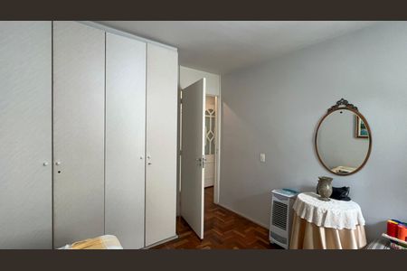 Apartamento para alugar com 117m², 3 quartos e 2 vagasQuarto 2