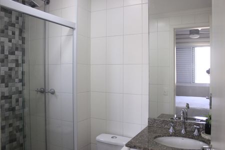 Apartamento à venda com 75m², 3 quartos e 2 vagasBanheiro da Suíte