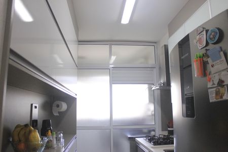 Apartamento à venda com 75m², 3 quartos e 2 vagasCozinha