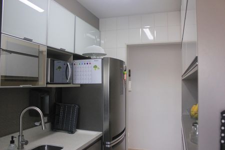 Apartamento à venda com 75m², 3 quartos e 2 vagasCozinha