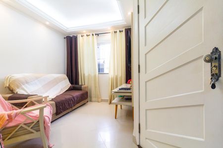 Casa de condomínio à venda com 102m², 3 quartos e 2 vagasSala