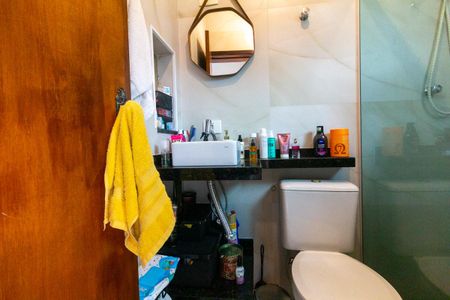 Casa de condomínio à venda com 102m², 3 quartos e 2 vagasQuarto 2