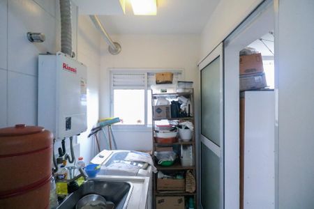 Apartamento à venda com 61m², 2 quartos e 1 vaga Apartamento à venda com 61m², 2 quartos e 1 vagaCozinha e Área de Serviço