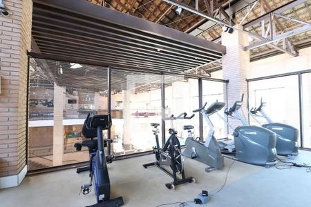 Apartamento para alugar com 62m², 2 quartos e 1 vaga Apartamento para alugar com 62m², 2 quartos e 1 vagaÁrea comum - Academia