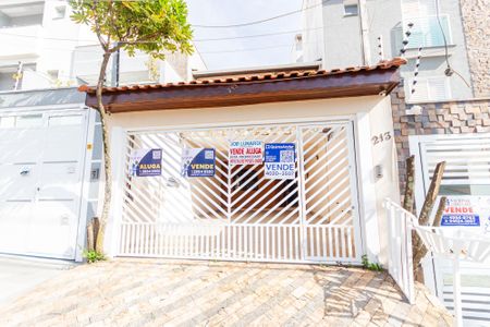 Fachada de casa à venda com 4 quartos, 210m² em Parque Oratório, Santo André