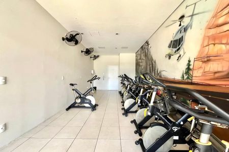 Apartamento à venda com 128m², 3 quartos e 2 vagasÁrea comum - Academia