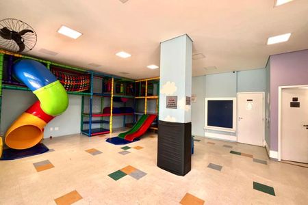 Apartamento à venda com 128m², 3 quartos e 2 vagasÁrea comum