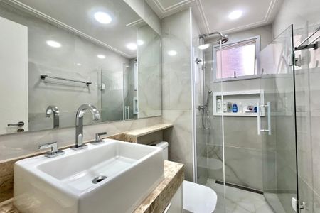 Apartamento à venda com 128m², 3 quartos e 2 vagasBanheiro Corredor