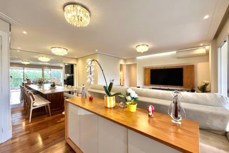 Apartamento à venda com 128m², 3 quartos e 2 vagasSala