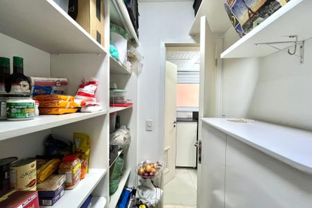 Apartamento à venda com 128m², 3 quartos e 2 vagasDespensa