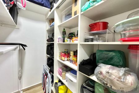 Apartamento à venda com 128m², 3 quartos e 2 vagasDespensa