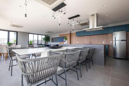 Apartamento à venda com 30m², 1 quarto e sem vaga Apartamento à venda com 30m², 1 quarto e sem vagaSalão de Festas