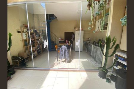 Casa à venda com 180m², 3 quartos e 2 vagasFoto 32