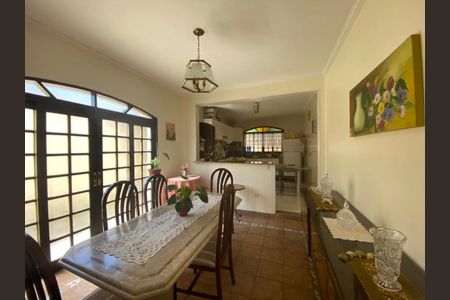 Foto 11 de casa à venda com 3 quartos, 180m² em Rio Pequeno, São Paulo