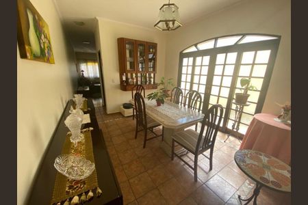 Foto 08 de casa à venda com 3 quartos, 180m² em Rio Pequeno, São Paulo