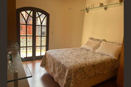 Foto 23 de casa à venda com 3 quartos, 180m² em Rio Pequeno, São Paulo