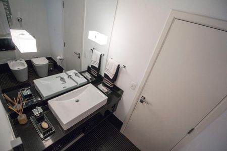 Lavabo de apartamento à venda com 2 quartos, 146m² em Jardim Paulista, São Paulo