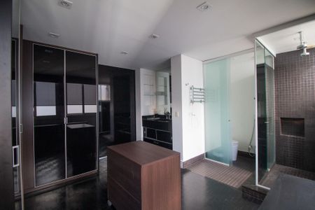 Closet de apartamento à venda com 2 quartos, 146m² em Jardim Paulista, São Paulo