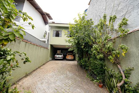 Casa à venda com 125m², 3 quartos e 4 vagasQuintal