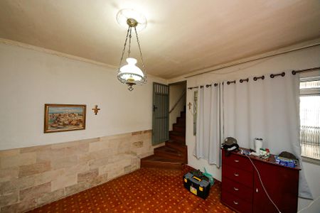 Casa à venda com 125m², 3 quartos e 4 vagasSala