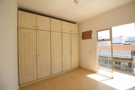 Apartamento à venda com 74m², 3 quartos e 1 vagaQuarto 2