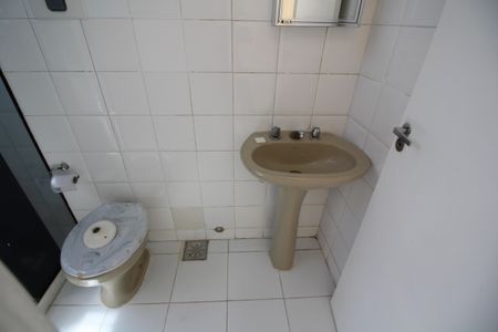 Apartamento à venda com 74m², 3 quartos e 1 vagaQuarto 2 - Suíte