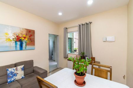 Casa à venda com 120m², 2 quartos e sem vaga Casa à venda com 120m², 2 quartos e sem vagaSala de Jantar