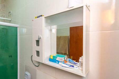 Casa à venda com 120m², 2 quartos e sem vaga Casa à venda com 120m², 2 quartos e sem vagaBanheiro 1