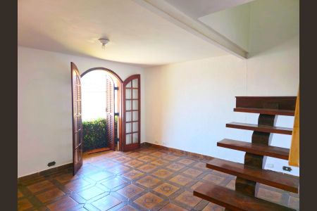 Sala de casa para alugar com 3 quartos, 226m² em Vila Galvão, Guarulhos