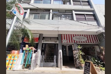 Apartamento para alugar com 55m², 1 quarto e sem vagaFachada