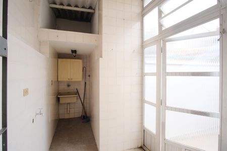 Casa à venda com 190m², 4 quartos e sem vagaÁrea de Serviço 1