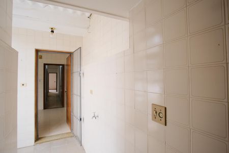 Casa à venda com 190m², 4 quartos e sem vagaÁrea de Serviço 1