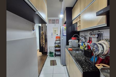 Apartamento à venda com 77m², 2 quartos e 1 vagaCozinha 