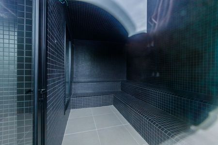 Apartamento à venda com 77m², 2 quartos e 1 vagaÁrea comum 