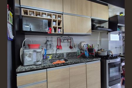 Apartamento à venda com 77m², 2 quartos e 1 vagaCozinha 