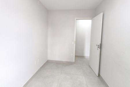 Quarto 1 de apartamento para alugar com 2 quartos, 44m² em Jardim García, Campinas