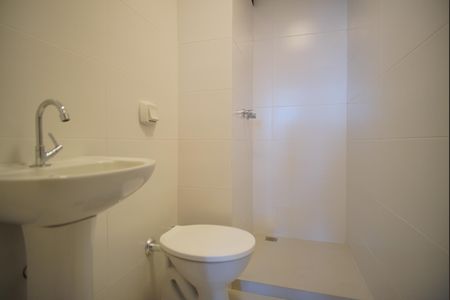 Apartamento à venda com 232m², 3 quartos e 2 vagasBanheiro de Serviço