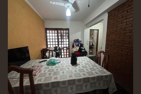 Apartamento à venda com 133m², 3 quartos e 1 vaga Apartamento à venda com 133m², 3 quartos e 1 vagaSala de Jantar