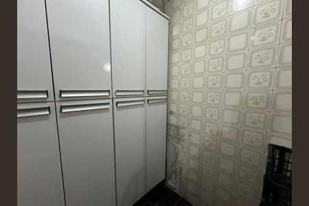Apartamento à venda com 133m², 3 quartos e 1 vaga Apartamento à venda com 133m², 3 quartos e 1 vagaDespensa